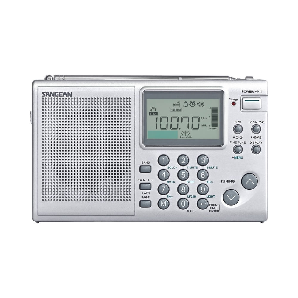 Radio AM/FM con puerto usb para cargar celulares y linterna - WR383R 247208  - MaxiTec